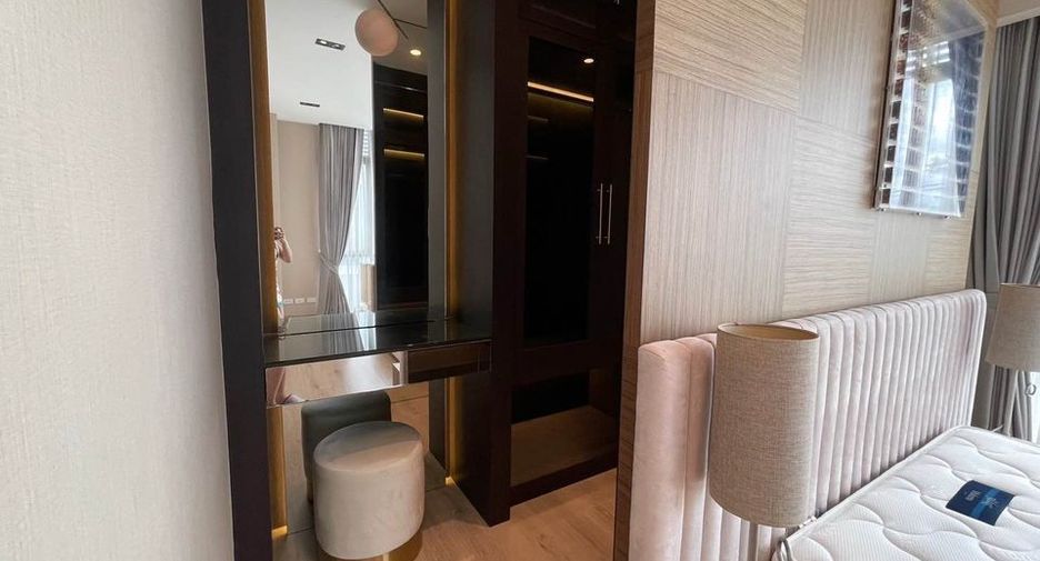 For rent 3 bedrooms townhouse in Bueng Kum, Bangkok