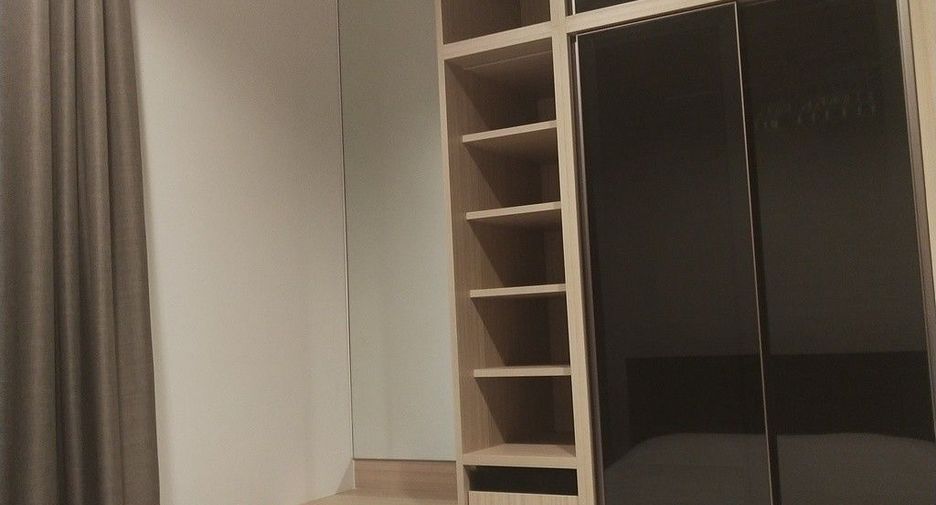 For rent studio condo in Pathum Wan, Bangkok