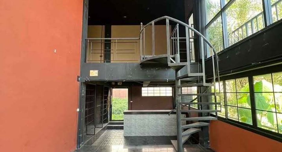 For sale and for rent 4 bedrooms townhouse in Mueang Phuket, Phuket