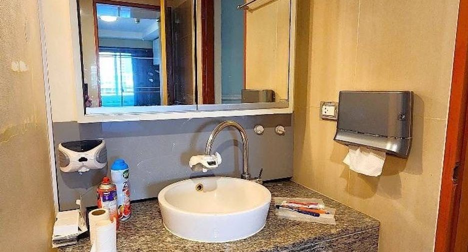For sale 1 bed condo in Phaya Thai, Bangkok