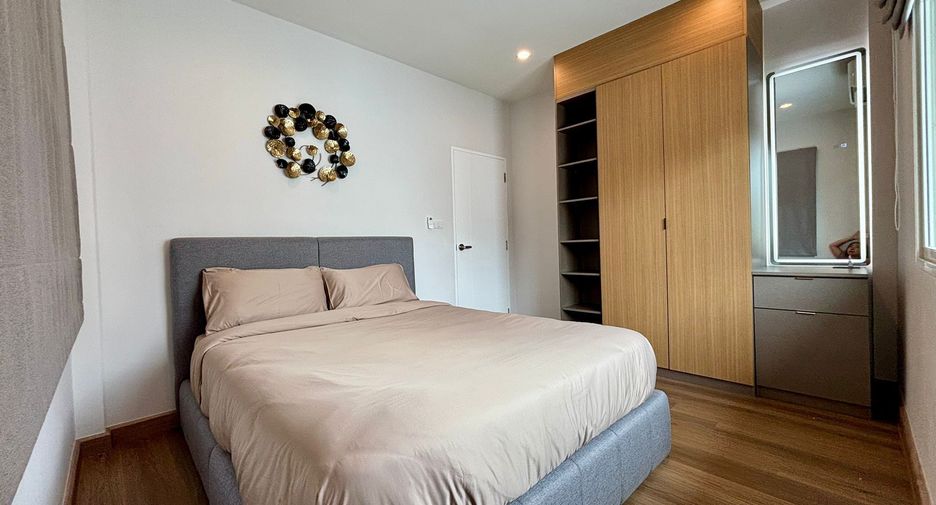 À vendre et à louer 3 chambres maison à Mueang Phuket, Phuket