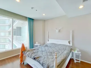 For sale 1 bed condo in Bang Kho Laem, Bangkok
