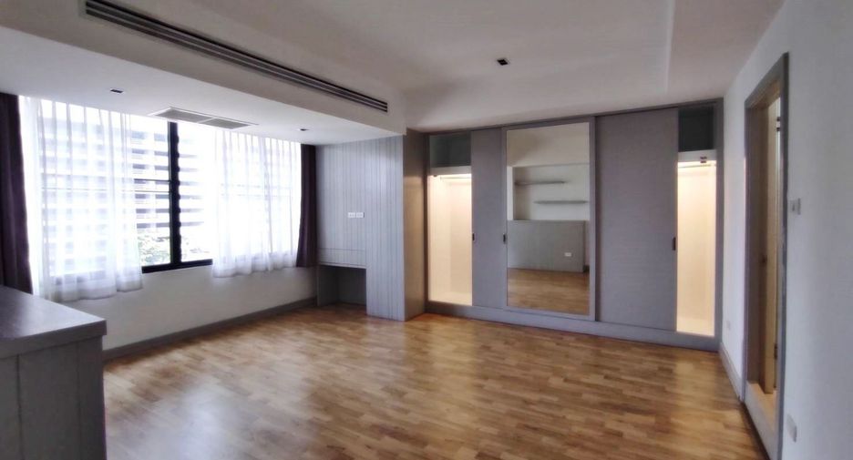 Apartment zur Miete mit 3 Zimmer in Watthana, Bangkok