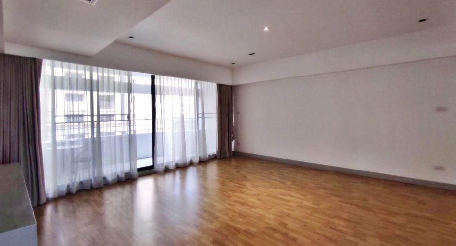 Apartment zur Miete mit 3 Zimmer in Watthana, Bangkok