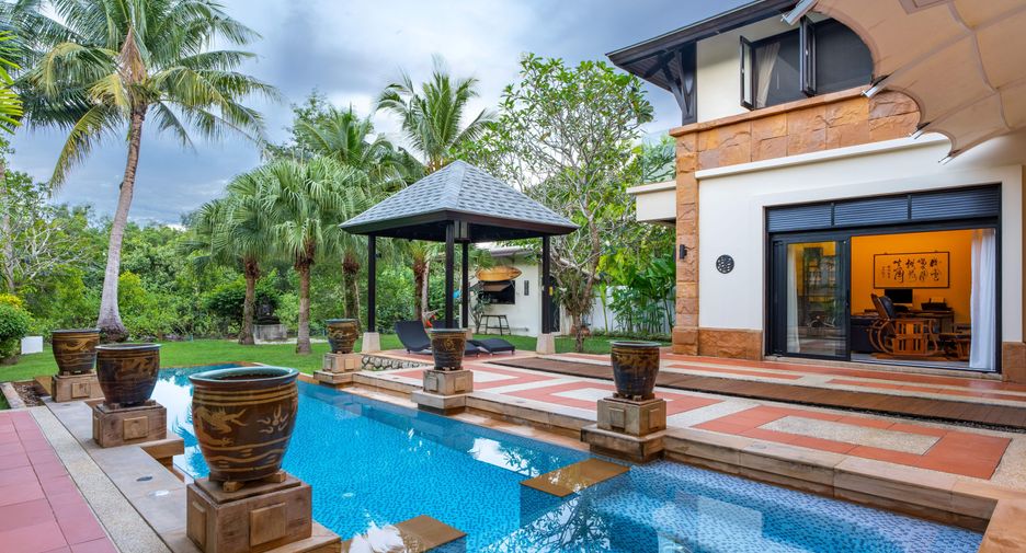 À louer 4 chambres villa à Thalang, Phuket