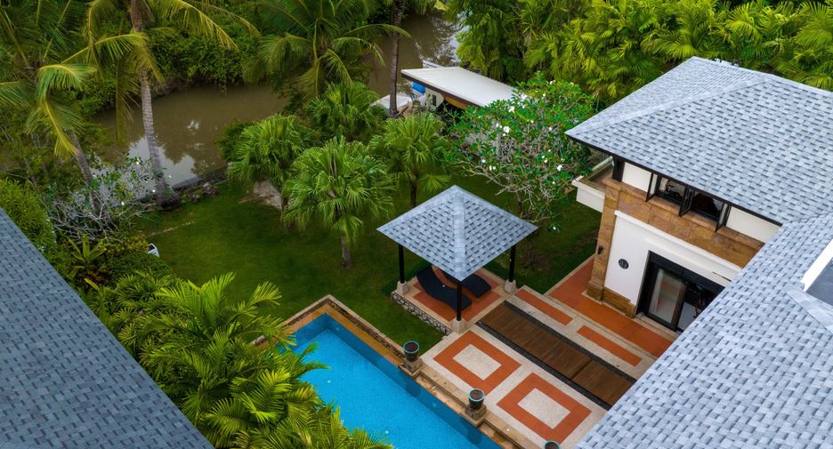 À louer 4 chambres villa à Thalang, Phuket