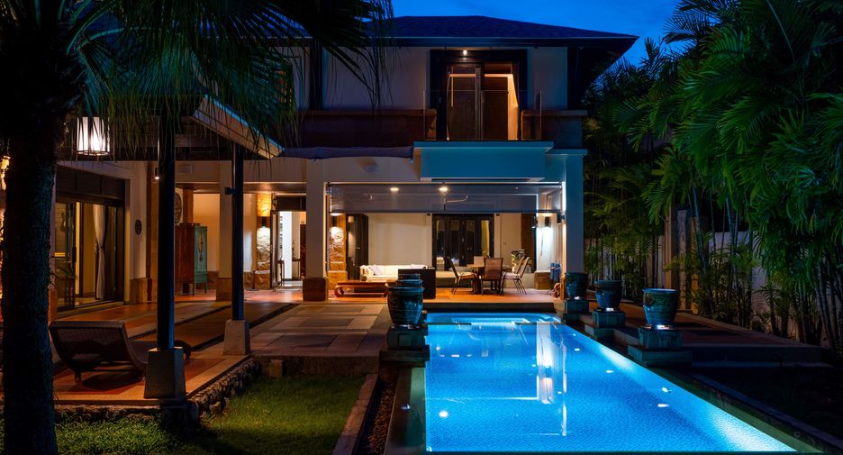 À louer 4 chambres villa à Thalang, Phuket