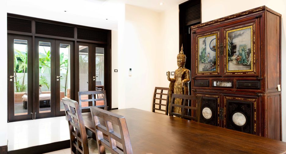 À louer 4 chambres villa à Thalang, Phuket