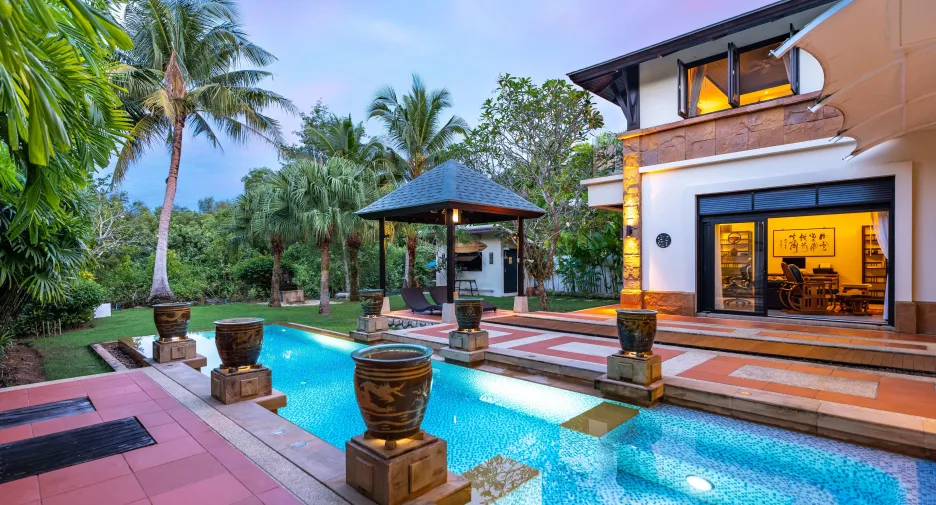 À louer 4 chambres villa à Thalang, Phuket