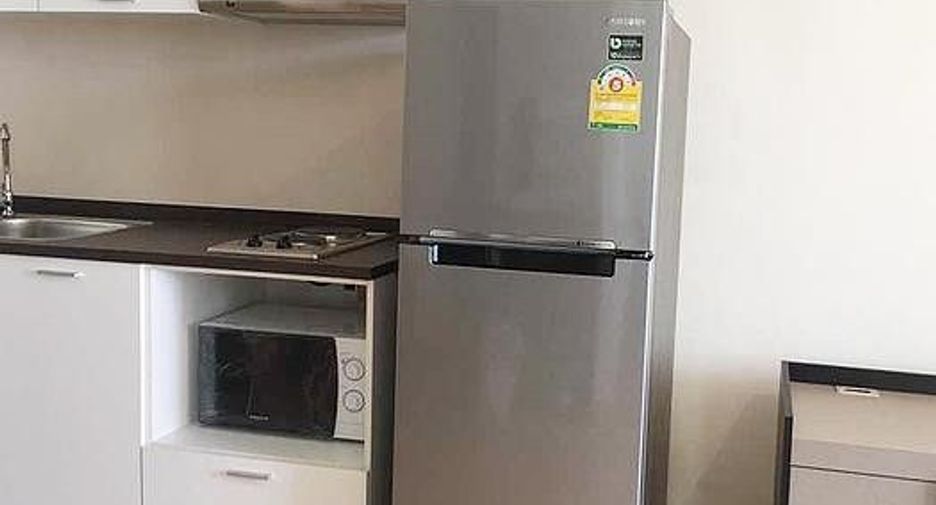 For sale studio condo in Khlong San, Bangkok