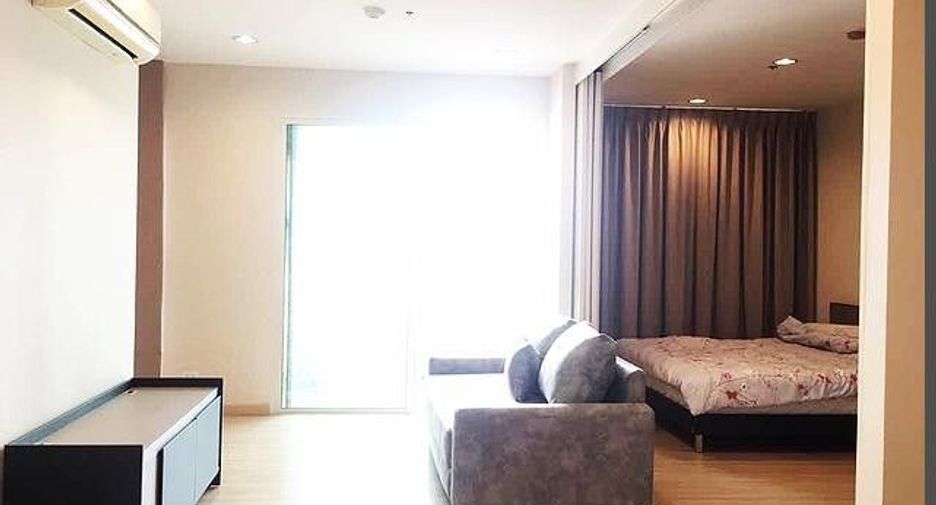 For sale studio condo in Khlong San, Bangkok