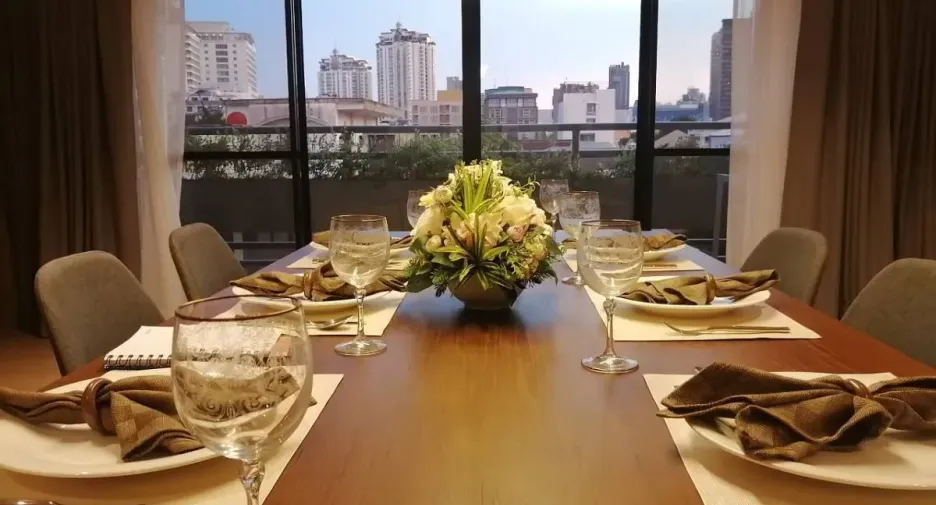 For rent 3 bedrooms condo in Watthana, Bangkok