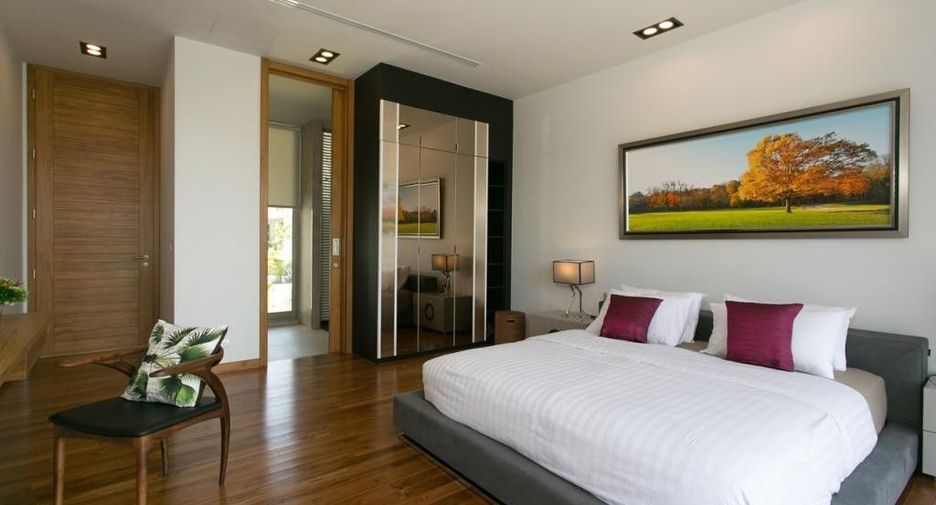 For sale 4 bedrooms villa in Thalang, Phuket