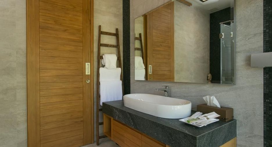 For sale 4 bedrooms villa in Thalang, Phuket
