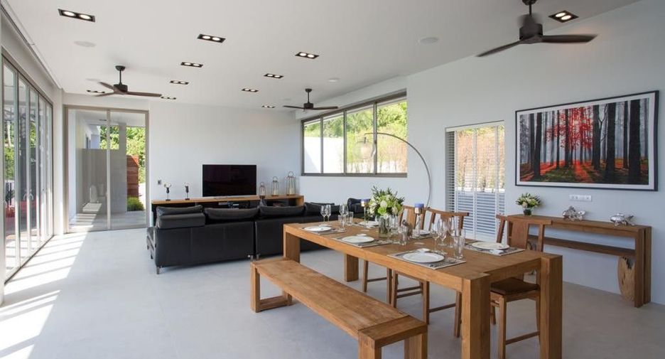 For sale 4 bedrooms villa in Thalang, Phuket