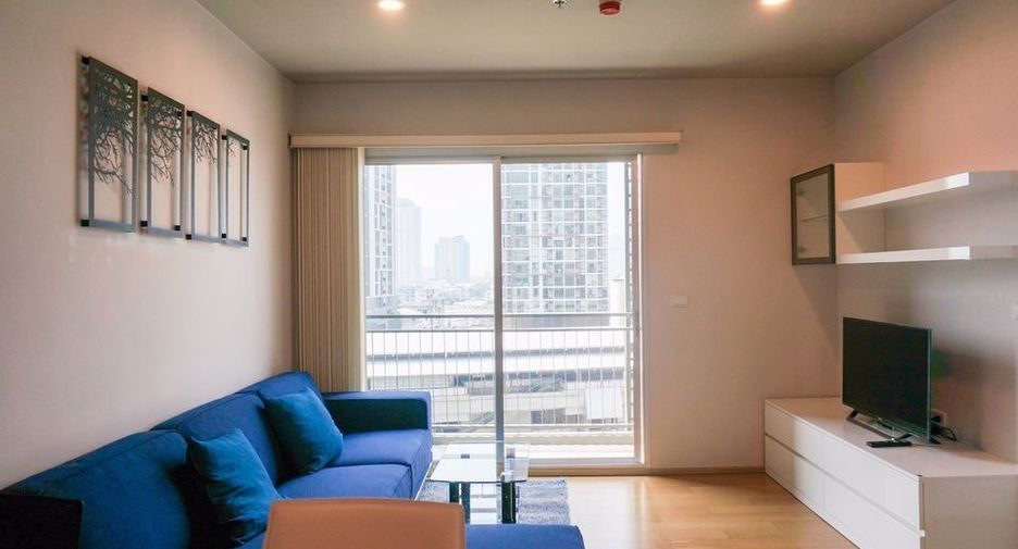 Condo en alquiler de 1 habitaciones en Khlong San, Bangkok