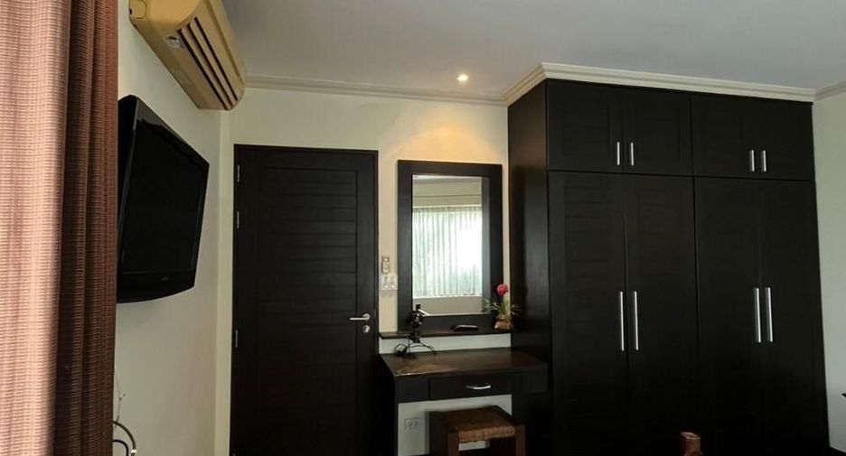 For rent 3 bedrooms villa in Mueang Phuket, Phuket