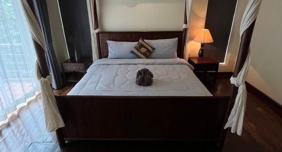 For rent 3 bedrooms villa in Mueang Phuket, Phuket