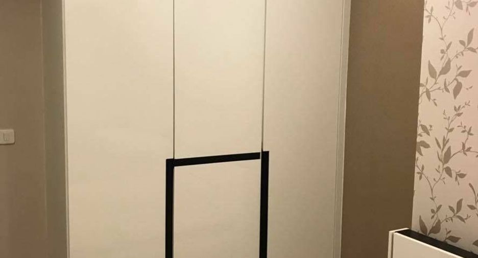 For sale 1 bed condo in Thon Buri, Bangkok