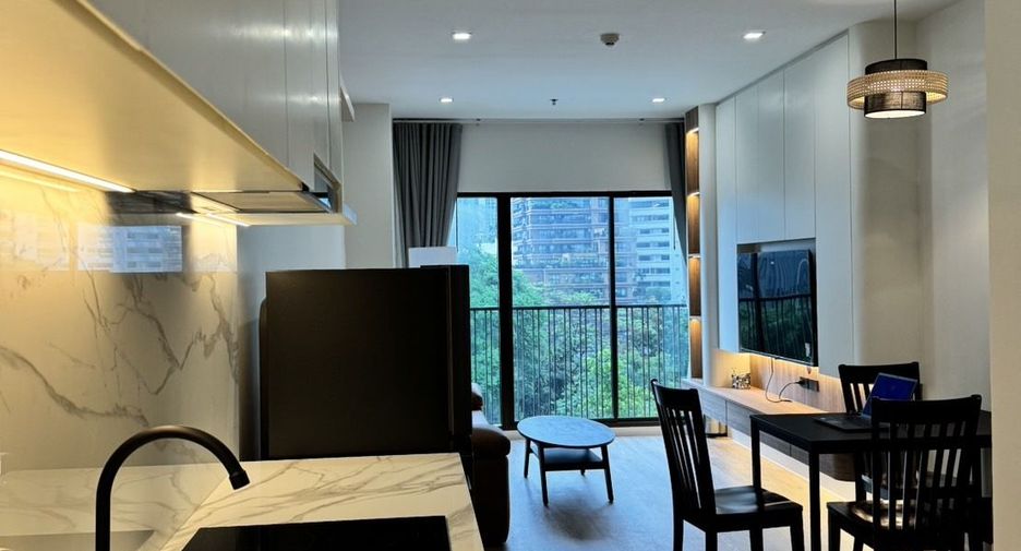 À louer 2 chambres condo à Khlong Toei, Bangkok