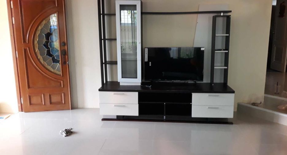 Haus zur Miete mit 3 Zimmer in Kathu, Phuket
