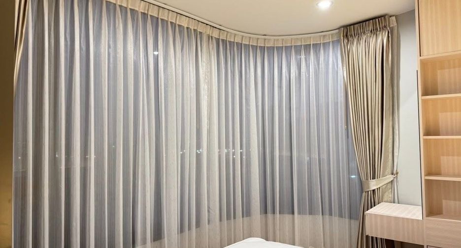 For rent 2 bedrooms condo in Bang Na, Bangkok