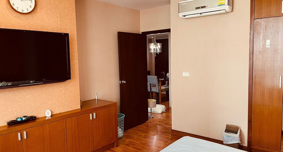 For rent 1 bed condo in Pathum Wan, Bangkok