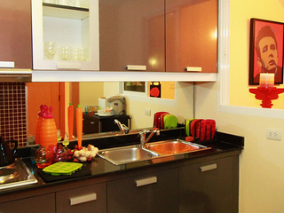 Apartamento en alquiler de 3 habitaciones en Khlong Toei, Bangkok