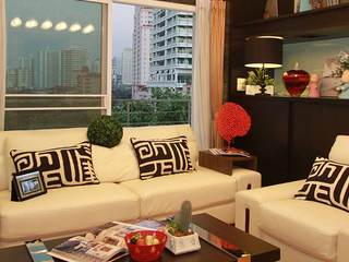 Apartamento en alquiler de 3 habitaciones en Khlong Toei, Bangkok