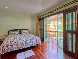 For rent 3 bedrooms townhouse in Mueang Phuket, Phuket