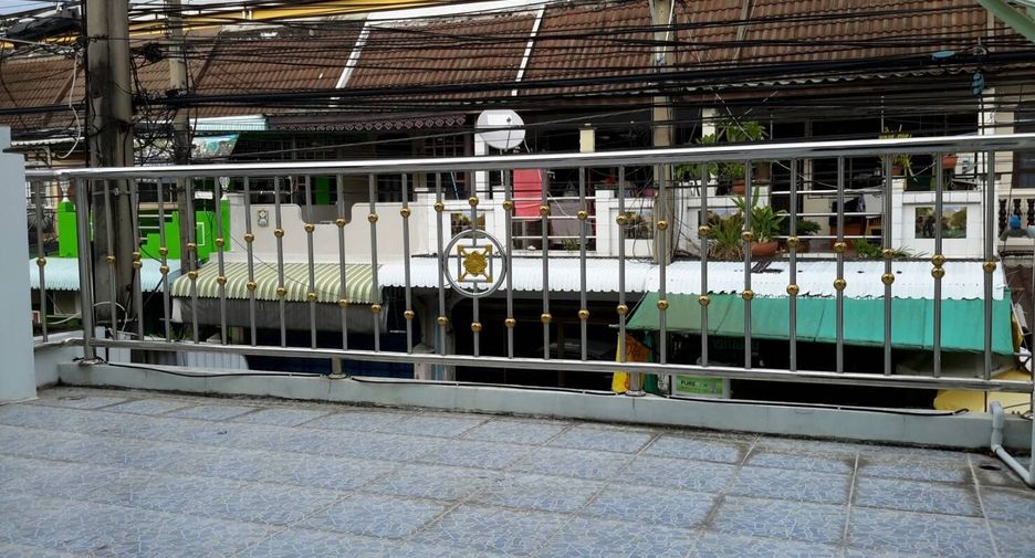 For sale 2 bedrooms townhouse in Bueng Kum, Bangkok
