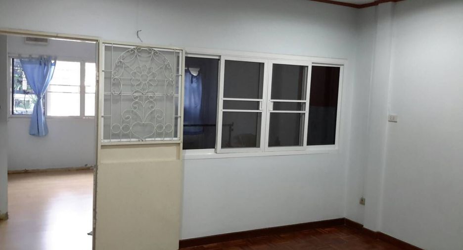 For sale 2 bedrooms townhouse in Bueng Kum, Bangkok