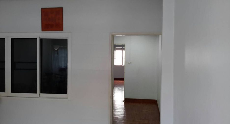For sale 2 bedrooms townhouse in Bueng Kum, Bangkok