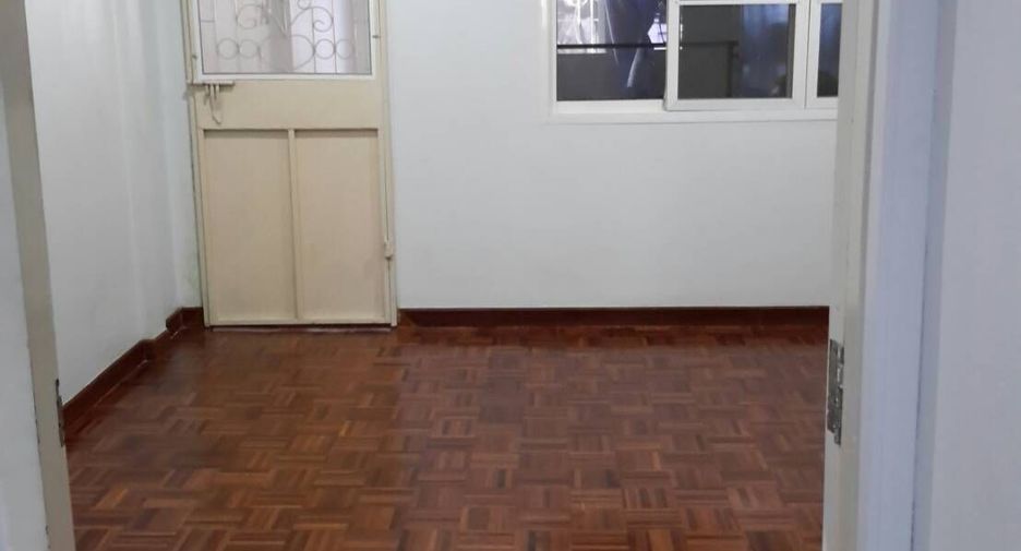 For sale 2 bedrooms townhouse in Bueng Kum, Bangkok
