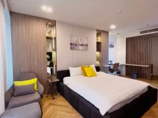 出售 4 卧室 公寓 在 Yan Nawa, 曼谷