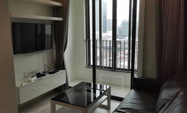 For rent 2 bedrooms condo in Huai Khwang, Bangkok