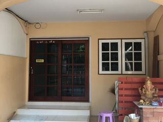 Reihenhaus zur Miete mit 4 Zimmer in Chatuchak, Bangkok