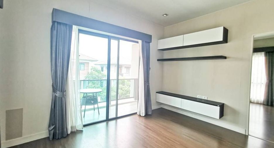 À vendre 4 chambres maison à Bang Phli, Samut Prakan