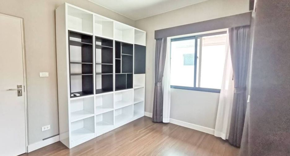 À vendre 4 chambres maison à Bang Phli, Samut Prakan