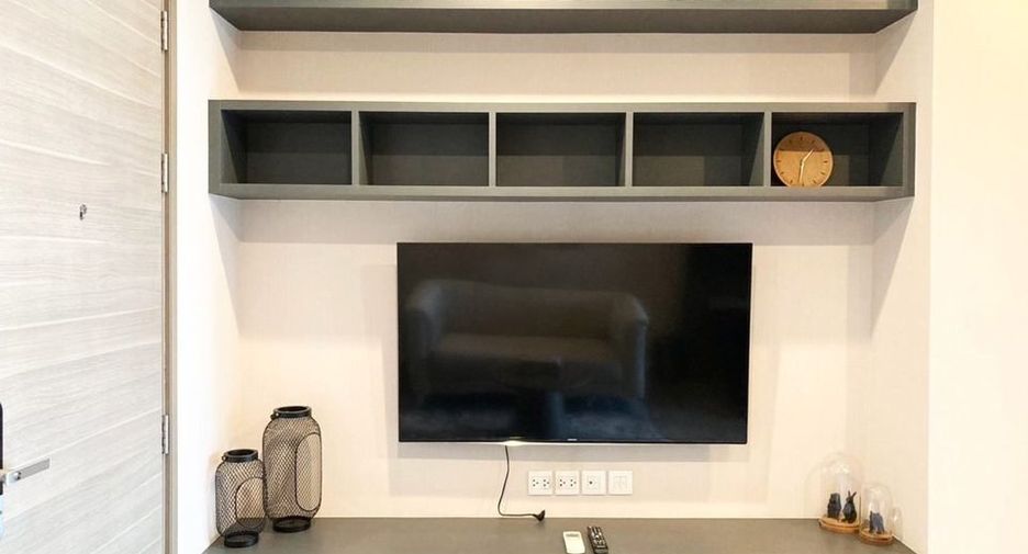 For rent 1 bed condo in Khlong Toei, Bangkok