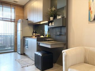 Wohnung zur Miete mit 1 Zimmer in Khlong Toei, Bangkok