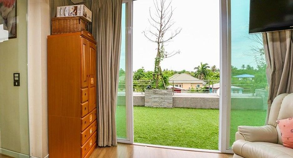 Villa zum Kauf mit 7 Zimmer in Phasi Charoen, Bangkok