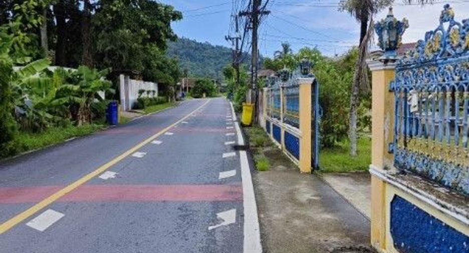 For sale 4 bedrooms house in Thalang, Phuket