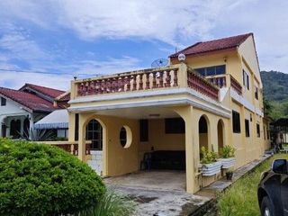 For sale 4 bedrooms house in Thalang, Phuket