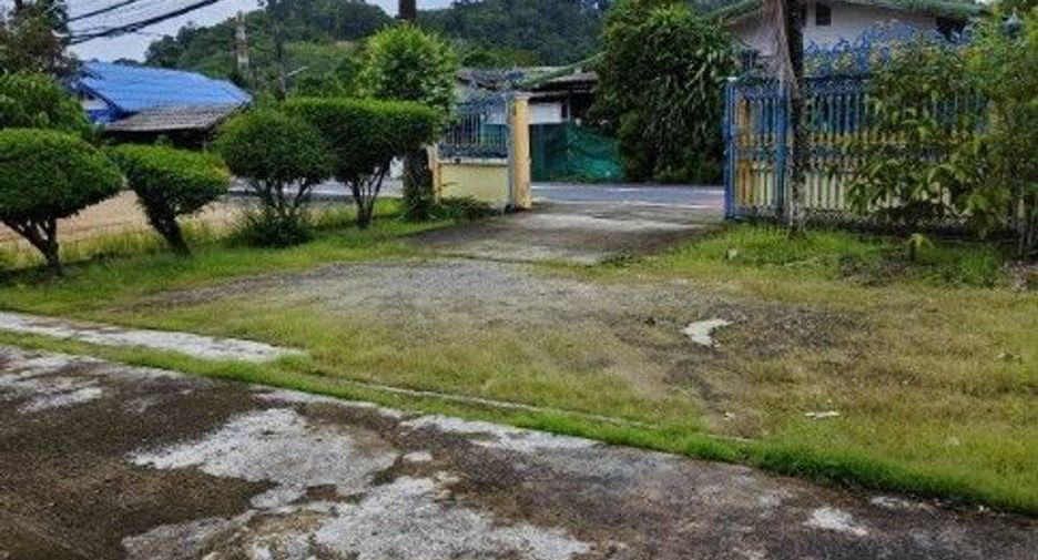 For sale 4 bedrooms house in Thalang, Phuket