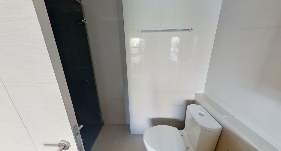 For sale 1 bed condo in Watthana, Bangkok