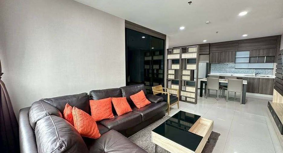 For rent 2 bedrooms condo in Sathon, Bangkok
