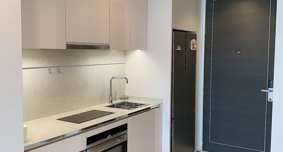 Condo en venta de 1 habitaciones en Sathon, Bangkok