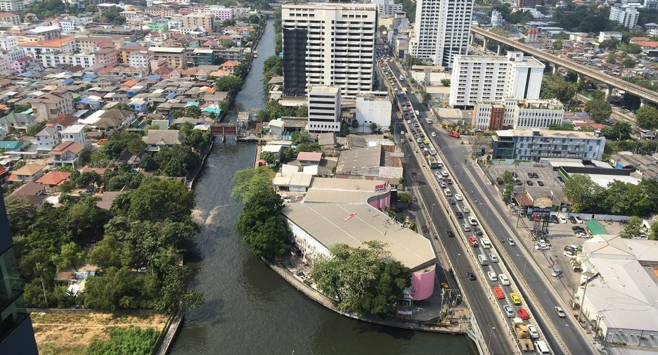Wohnung zur Miete mit 2 Zimmer in Watthana, Bangkok