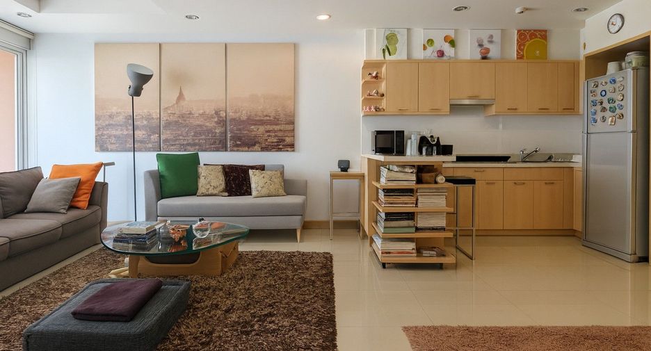 For sale 2 bedrooms condo in Watthana, Bangkok